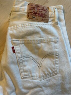 Levi's 501 Slim Straight Jeans in Off-White with Red Tab